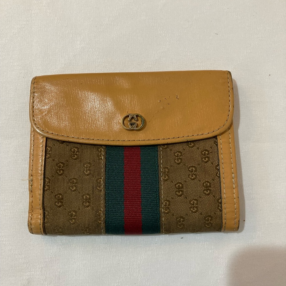 Vintage Gucci Wallet